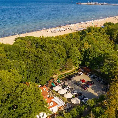 Couette-café Dworek Admiral 3*