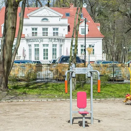 Dworek Admiral 3* Sopot