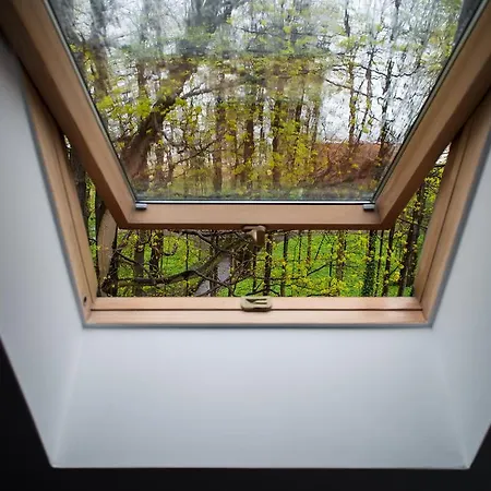 Dworek Admiral Couette-café 3*