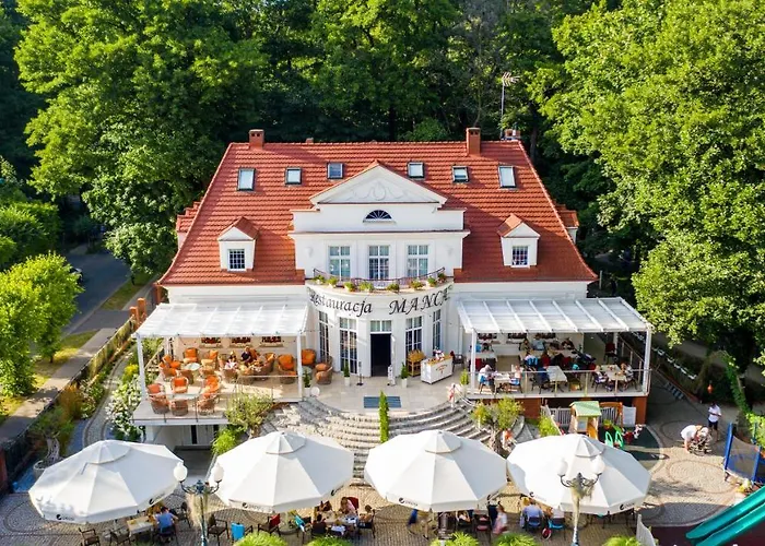 Alojamento de Acomodação e Pequeno-almoço Dworek Admiral 3*