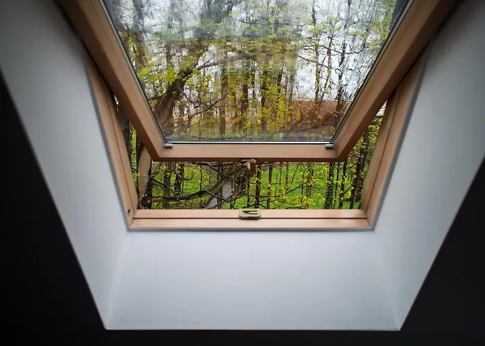 Dworek Admiral Bed & Breakfast 3*