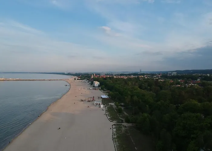 Dworek Admiral Bed & Breakfast 3*